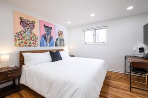 4 bedrooms, hypo-allergenic bedding, iron/ironing board, free WiFi