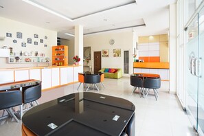 ロビー応接スペース