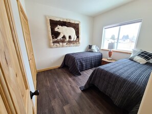 6 bedrooms, WiFi, bed sheets - Beaverhead House Rental (Dillon)
