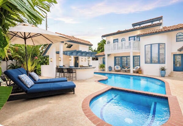 Unclassified image, 1 of 35, button - Just steps to the beach, sleeps 16, Golf cart, Dolphin Beach House huge pool! (Fort Lauderdale)