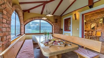 Family House, Multiple Bedrooms (Forge Of Happiness) | Outdoor dining