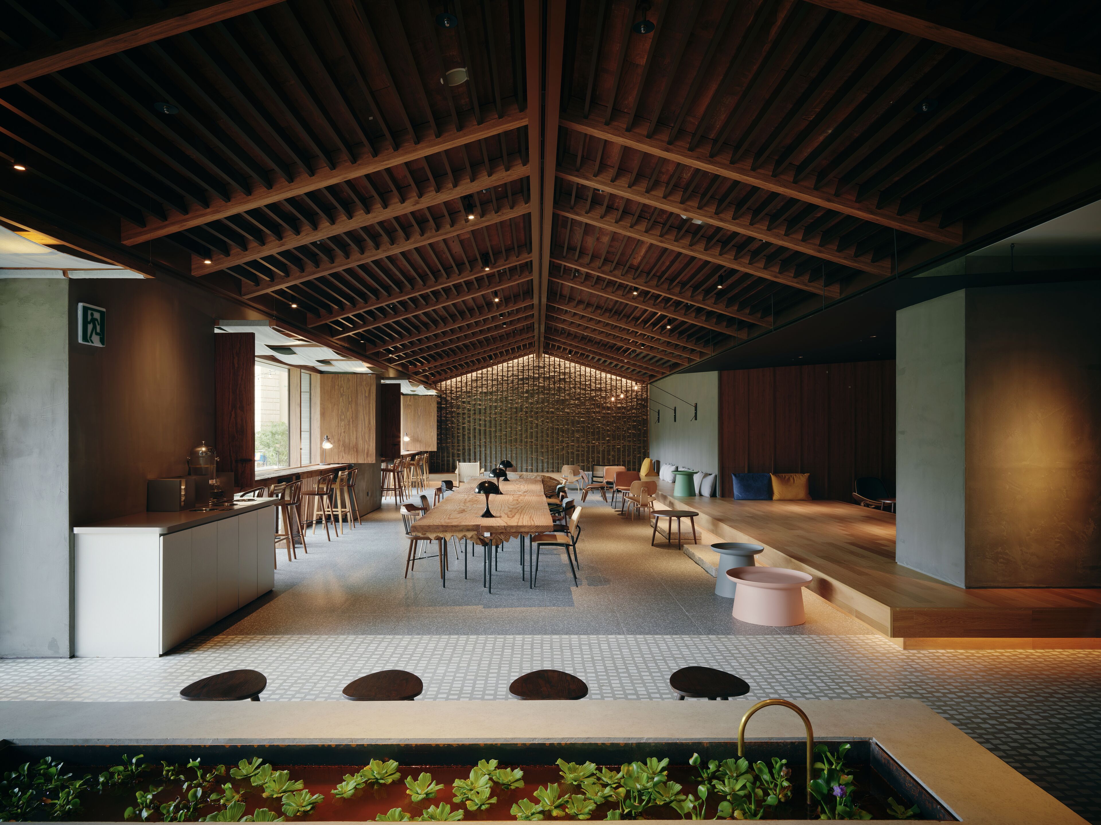 2 bedrooms, premium bedding, blackout curtains, free wifi