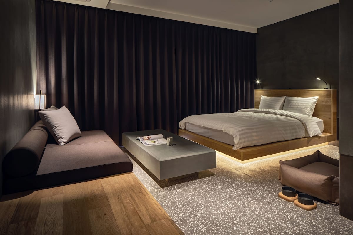 2 slaapkamers, luxe beddengoed, verduisterende gordijnen, gratis wifi