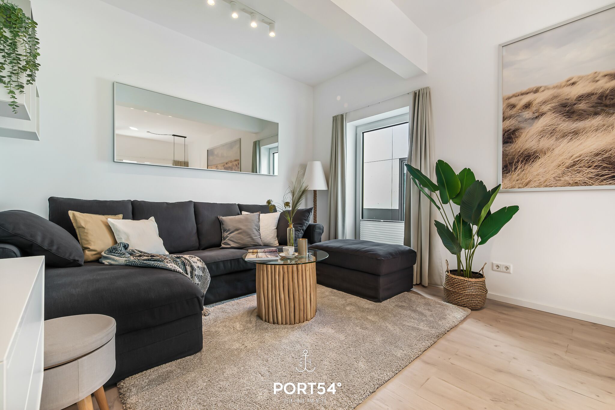 Télévision, chaîne hi-fi