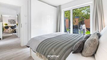 1 bedroom, iron/ironing board, free WiFi