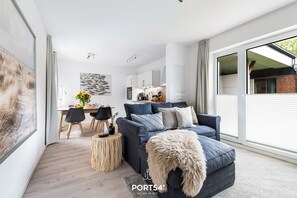 テレビ、ステレオ