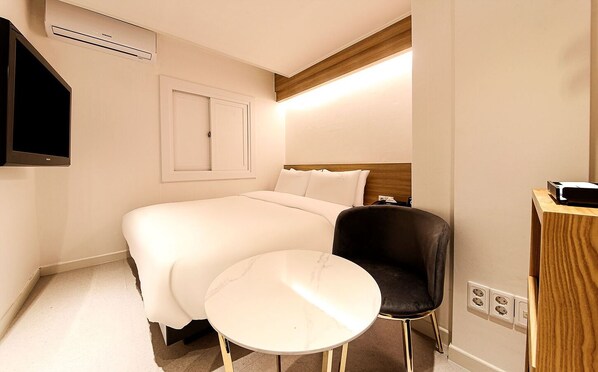 Ropa de cama de alta calidad, cubrecamas y sistema de insonorización