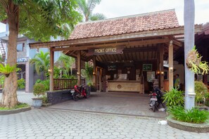 Lobby - Hotel Mahkota Plengkung (Banyuwangi)
