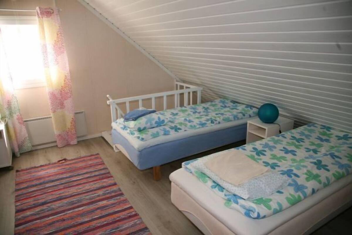 2 habitaciones, insonorización, wifi gratis y ropa de cama