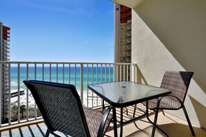 Outdoor dining - Summer Deals!! 14th Floor! Free Activities for Summer! (Panama City Beach)