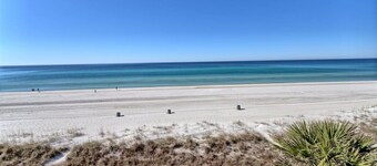 Beachfront Luxury Oasis, Hot Tub, Views, Sleeps 28