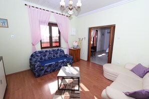 Apartment, 2 Bedrooms, Non Smoking, Balcony | Living room - Apartment Bepo (Pula)