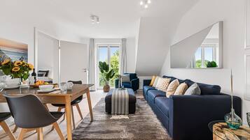 Fernseher, Stereoanlage