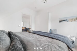 2 habitaciones, tabla de planchar con plancha y wifi gratis 