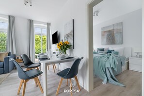 2 多间卧室、熨斗/熨衣板、免费 WiFi