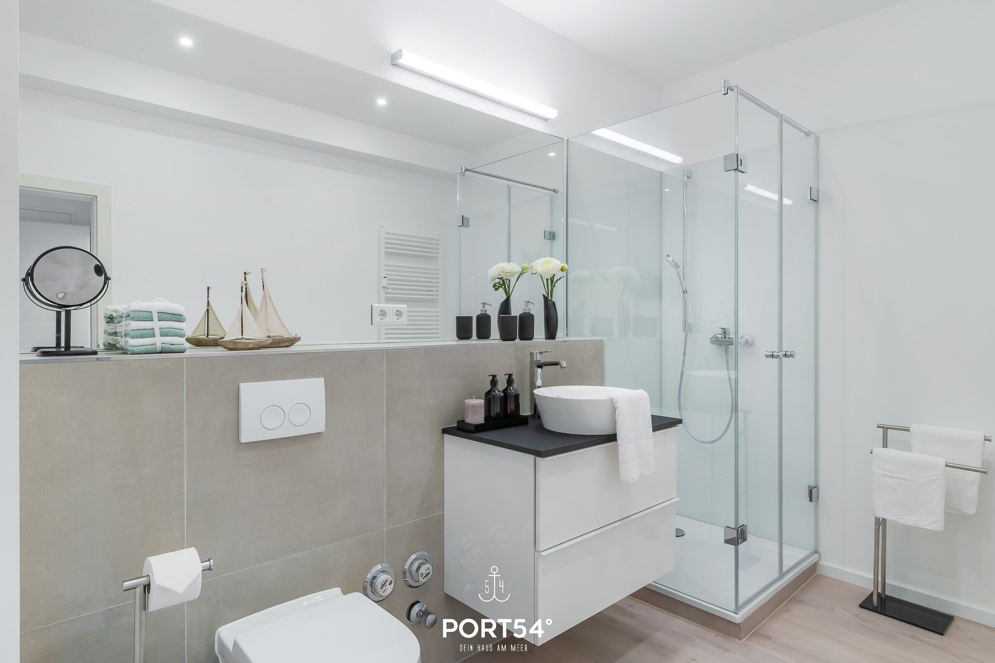 淋浴设施、吹风机