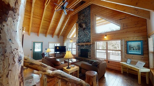 Taylormade Hideaway - Almont