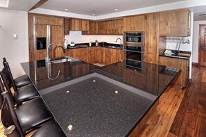 Condo (Beaver_Creek_Pines_4Bedroom) | Exterior - Beaver Creek Pines 4 Bedroom Ski in, Ski out Vacation Rental With Restaurant, Outdoor Pool, Jacuzzi and Fitness Center (Avon)