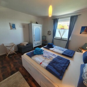 Imagen sin descripción, 3 de 32, botón