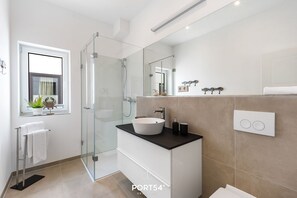 Hair dryer - Morgenröte - not far from Sylt, rural, idyllic, North Sea vacation, garden (Emmelsbüll)