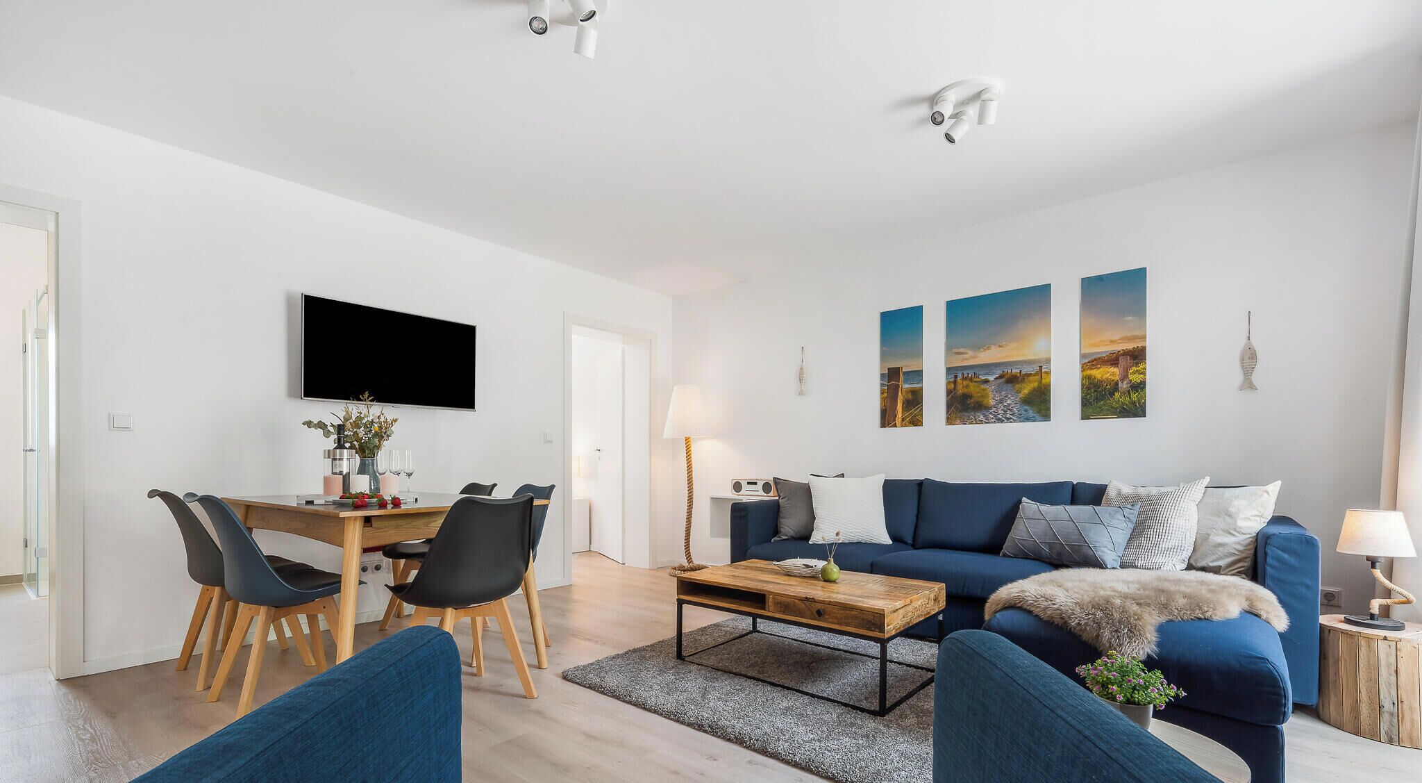 Télévision, chaîne hi-fi