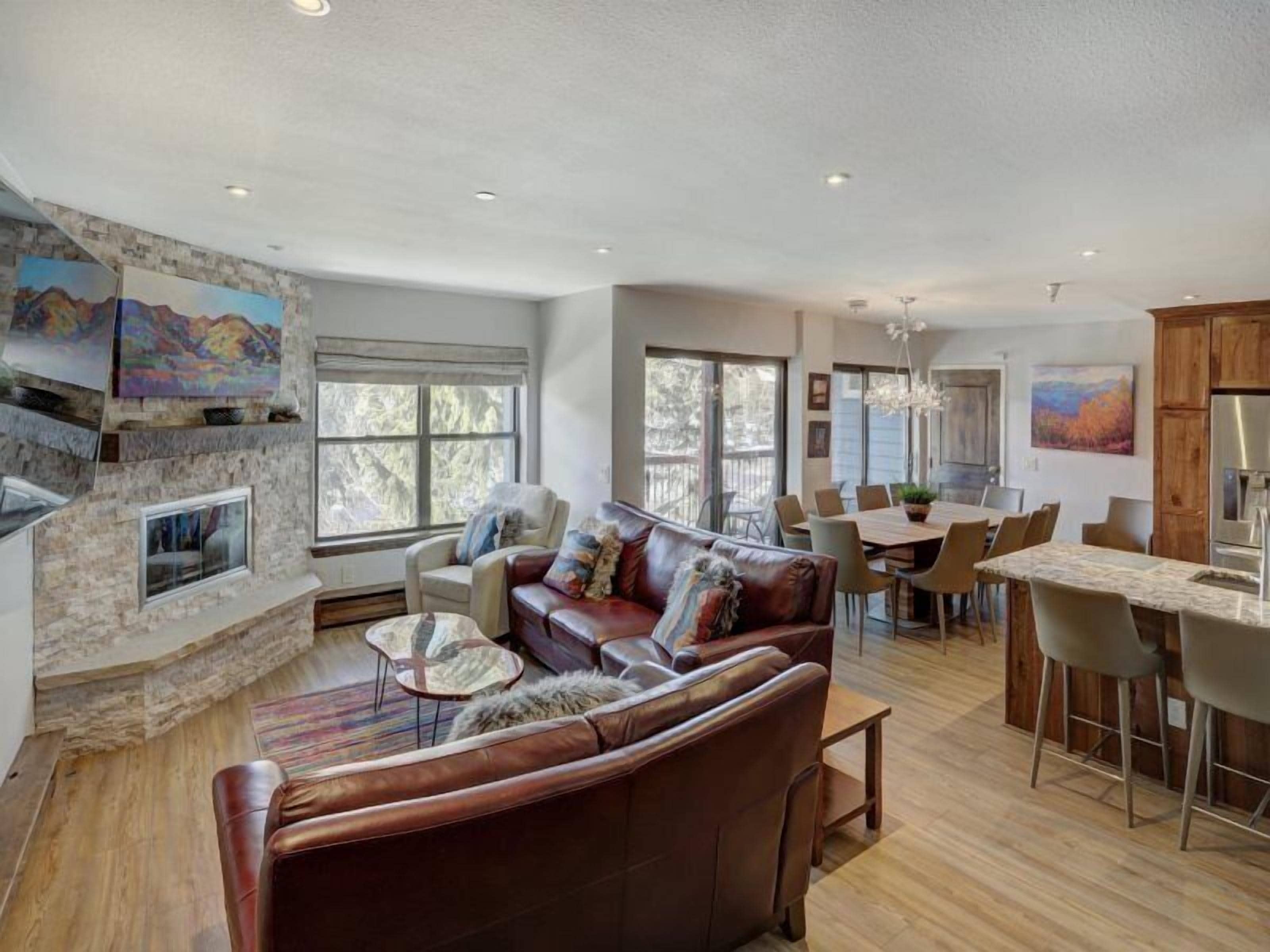 公寓客房 (Breck_River_Mtn_Lodge_4bd) | 客廳