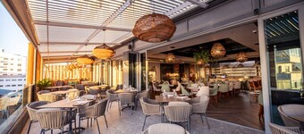 Newkings Boutique Hotel