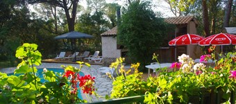 La Bulle on the roof