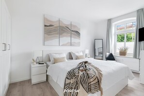 2 chambres, fer et planche à repasser, lit parapluie, Wi-Fi gratuit