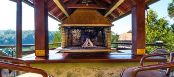 Green River Holiday House