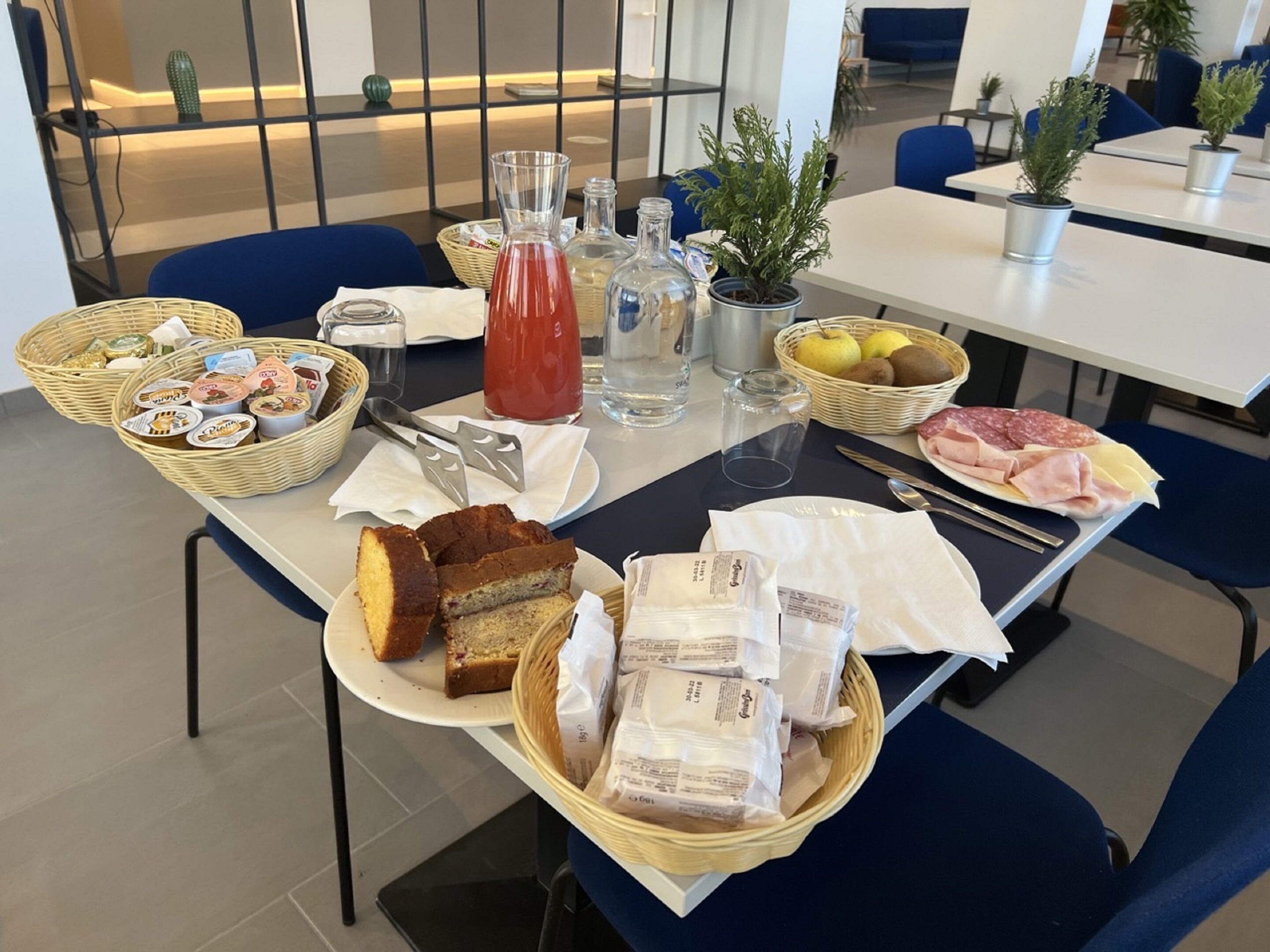 Colazione continentale inclusa, servita tutte le mattine 