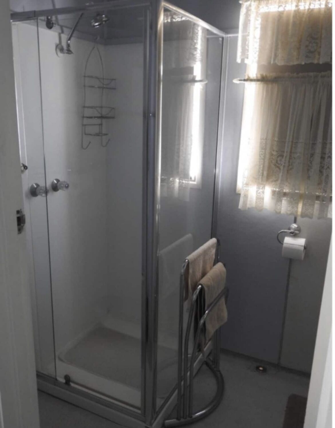 Homely Cottage — image 8