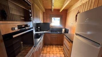 Réfrigérateur, micro-ondes, four, lave-vaisselle