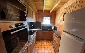 Køleskab, mikrobølgeovn, ovn, opvaskemaskine