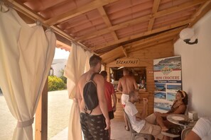 Outdoor dining - Holiday Apartment in Marsala with Common Pool (Marsala)