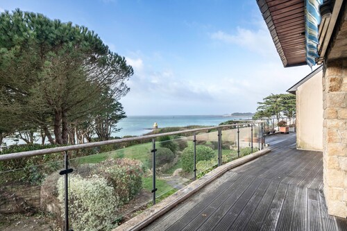 Arzon- Maison pour 2 avec superbe vue mer