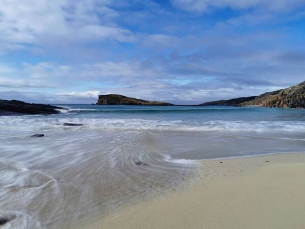 House, 2 Queen Beds | Beach