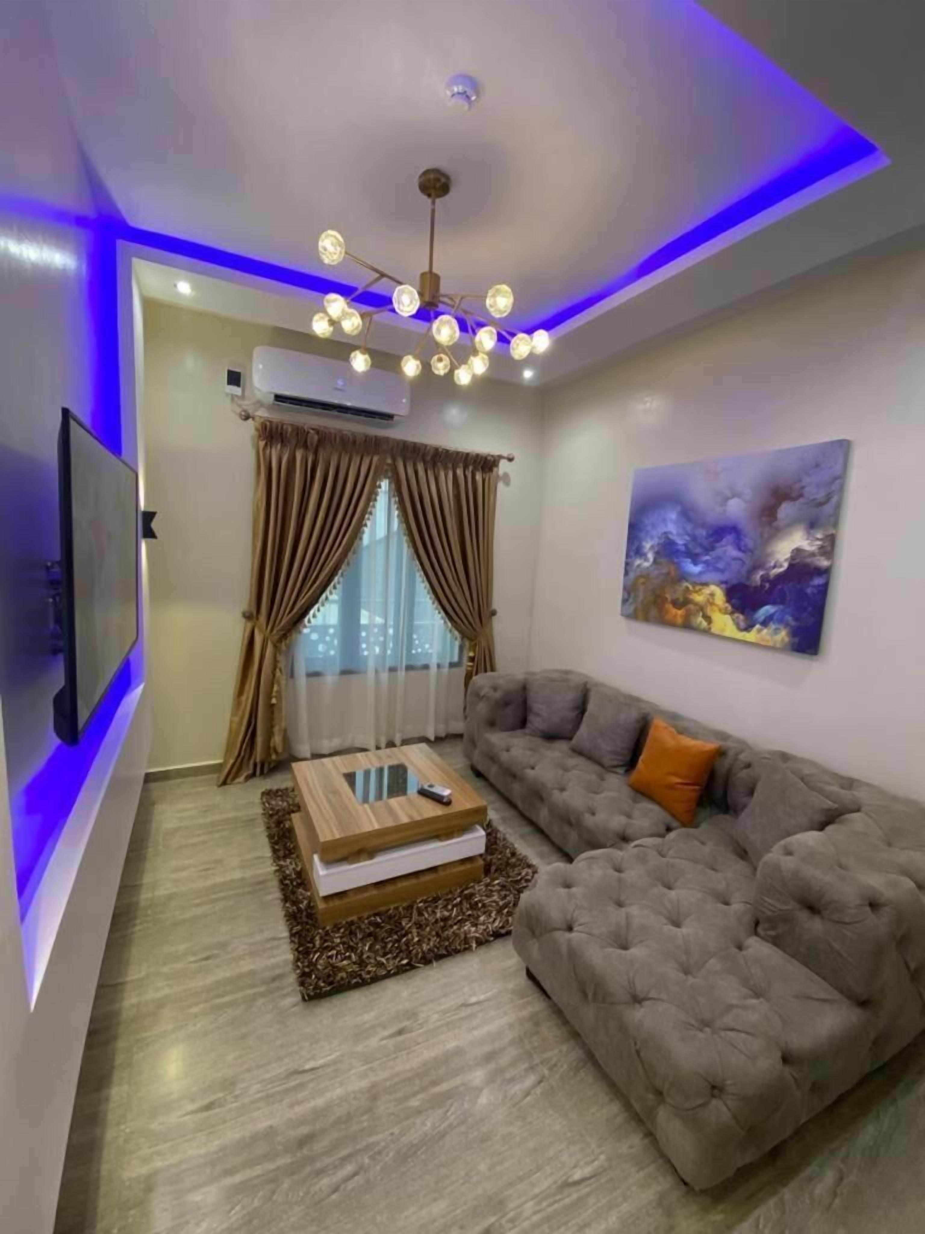 32-inch lcd tv with satellite channels, tv