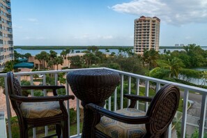 Property grounds - Lovers Key Condo w/ Superb Beach & Water Views, Heated Pool, Hot Tub, Private Beach! (Fort Myers Beach)