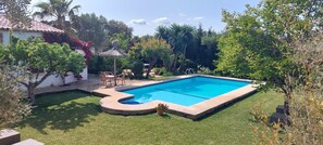 Outdoor pool - Beautiful villa & pool in Pollensa 8 pax (Pollensa)