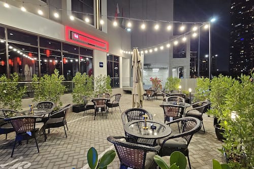 Coffee shop