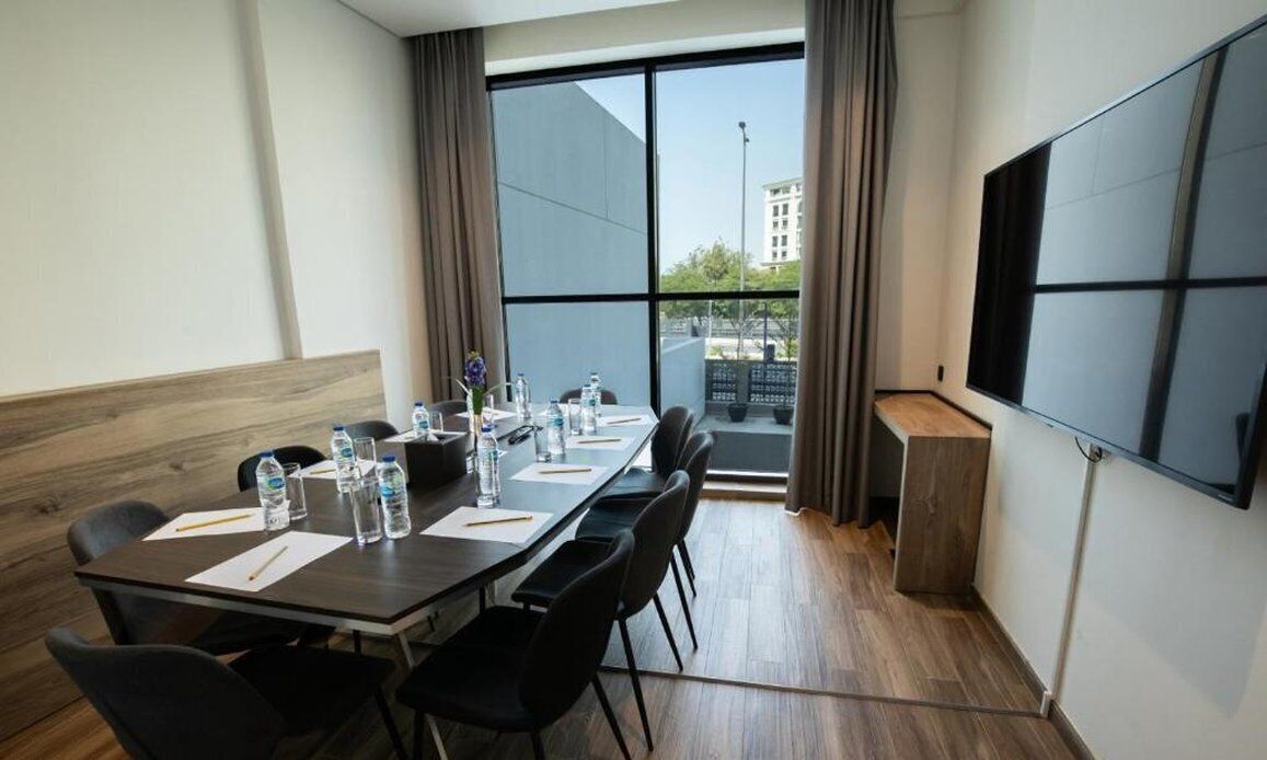 Photo - Kingsgate Canal Hotel by Millennium
