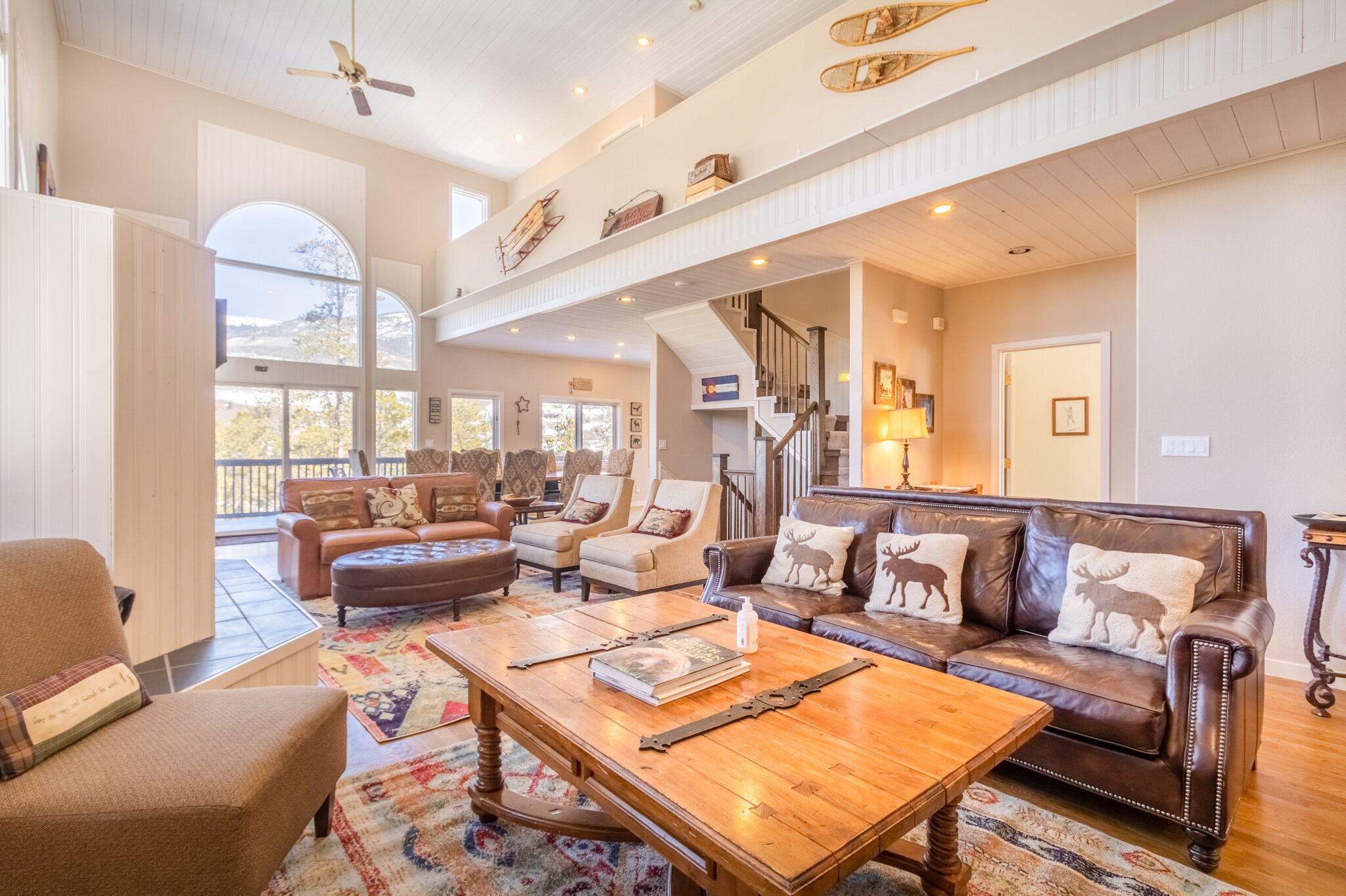 Three Story Home, Central Location, Private Hot Tub, Master Suite, Garage