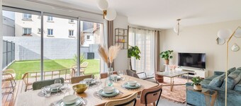 Maison Twin Sister - Five Bedroom House, Sleeps 10