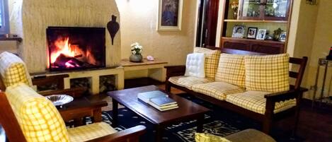 15-inch LCD TV with satellite channels