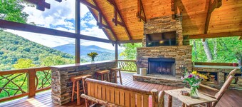 Bear Way to Heaven in Smoky Mountain Retreat Gated Community