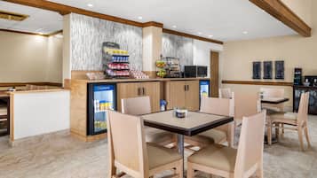 Dagelijks continentaal ontbijt inbegrepen