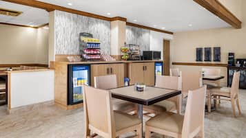 Free daily continental breakfast