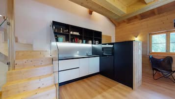 Refrigerador, microondas, horno y lavavajillas