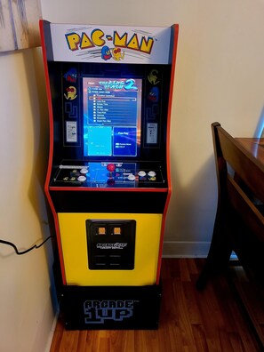 Spielezimmer